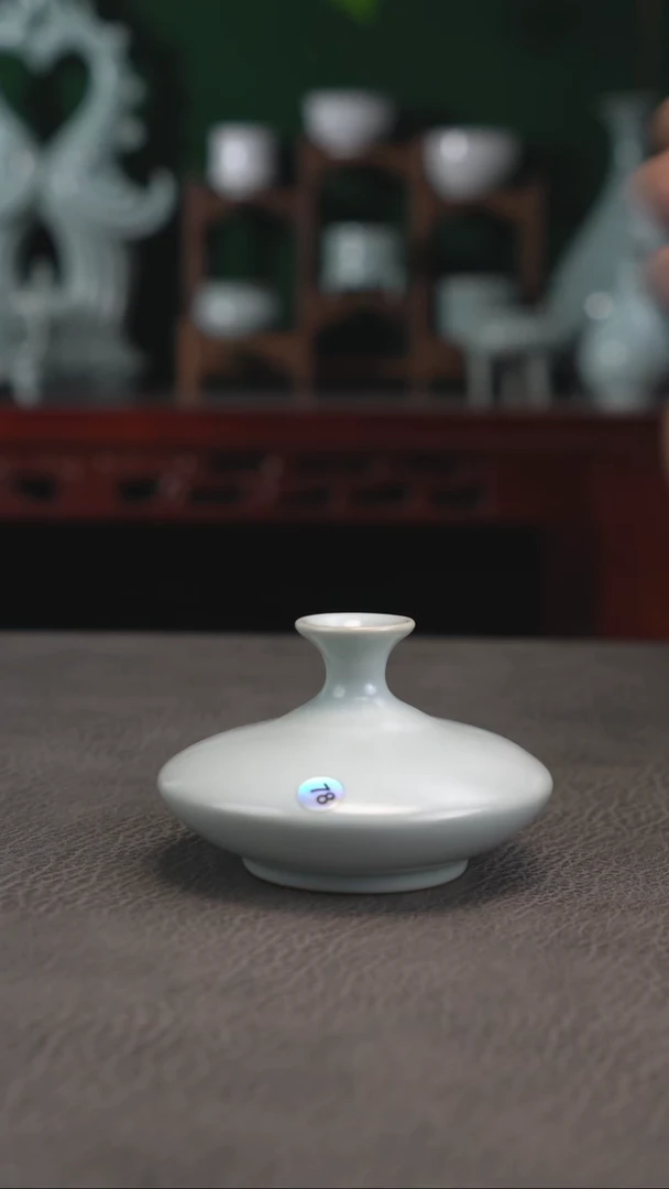 78号仿古 小花插出线有瑕福利简包~帆