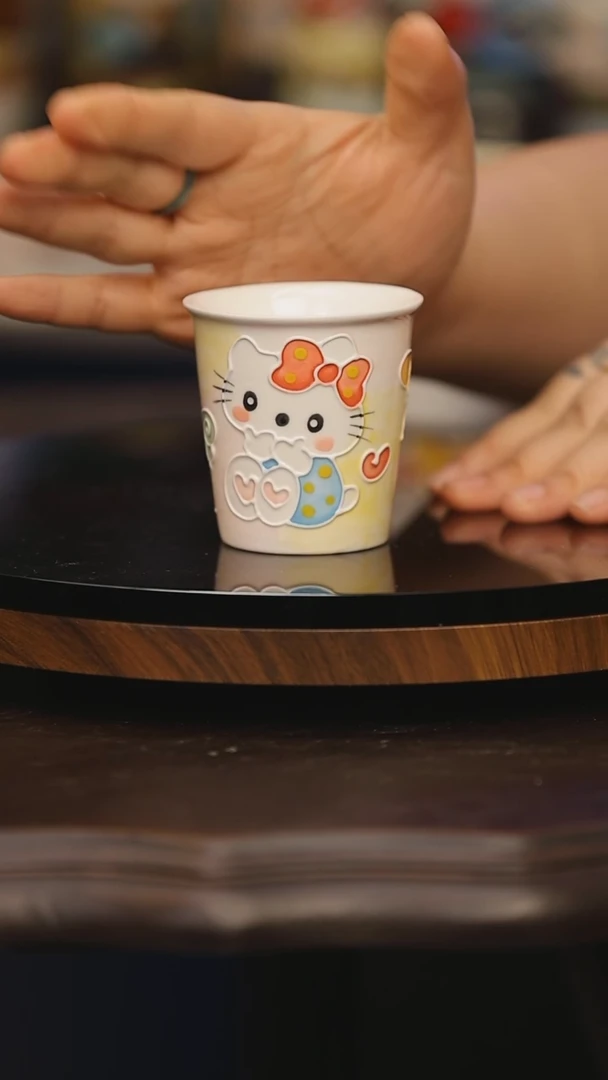 【闪购商品】摆件景德镇釉下彩绘设计师款式陶瓷