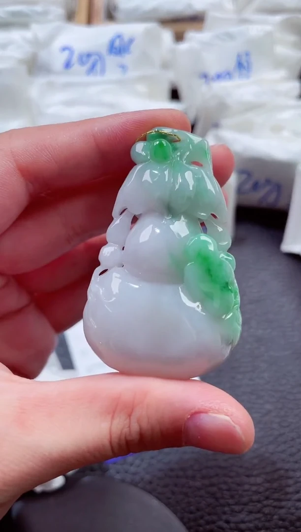 颈饰未镶嵌翡翠00004064