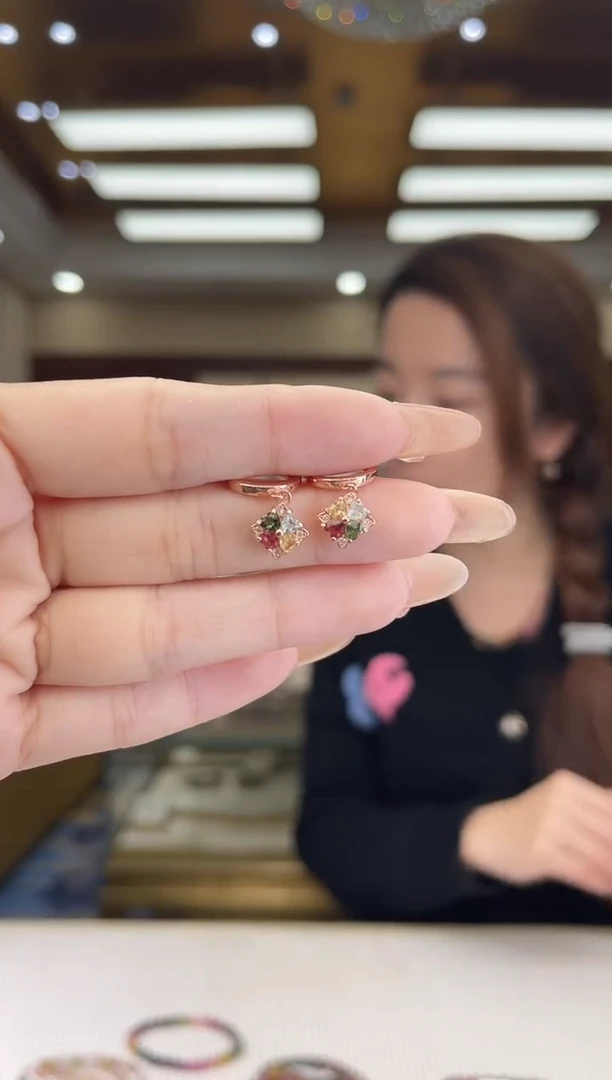 【闪购商品】碧玺/银S925镶嵌碧玺耳坠4多样性发货