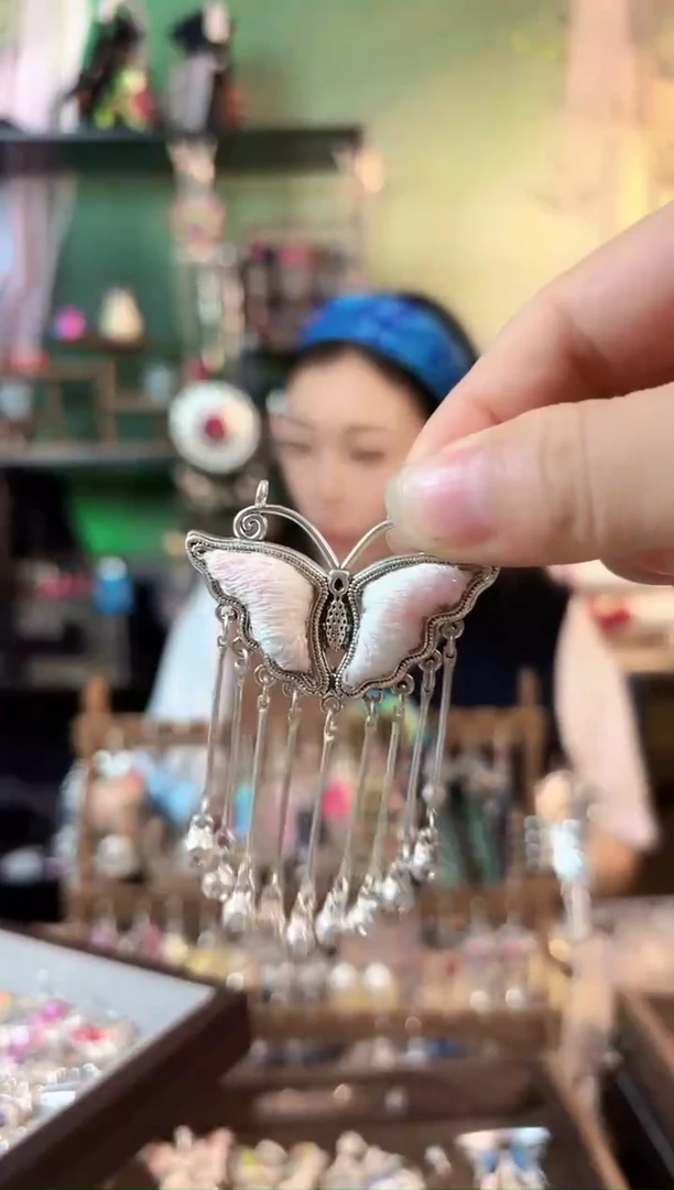 织绣彩云南阁非遗老绣624