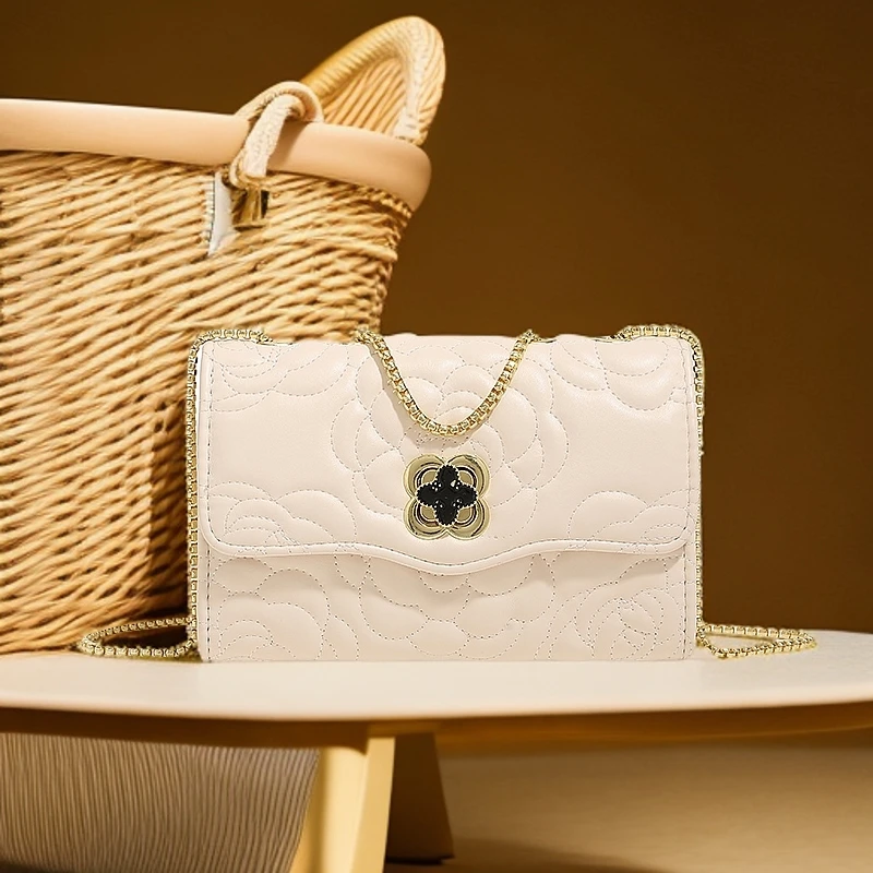 路易彼岸高级质感手提单肩斜挎包8109白色