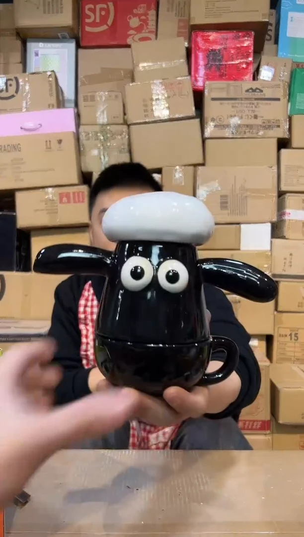 【闪购商品】杯原盒小羊肖恩带盖茶壶