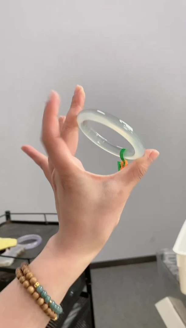 【闪购商品】玛瑙/玉髓手镯合金57-58圈