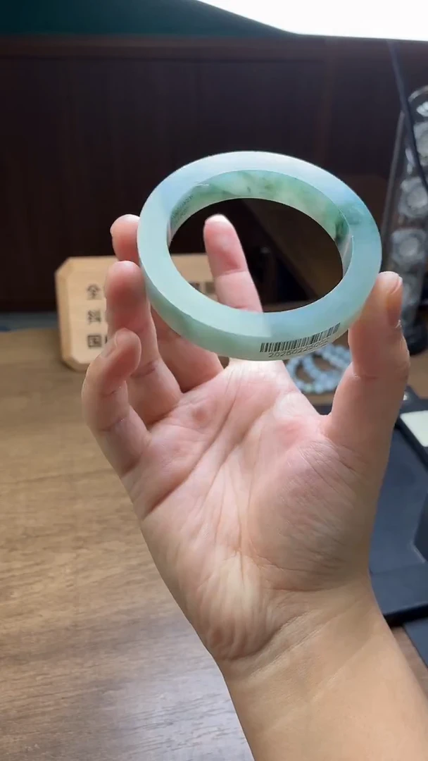 未镶嵌手镯定制翡翠小*定制