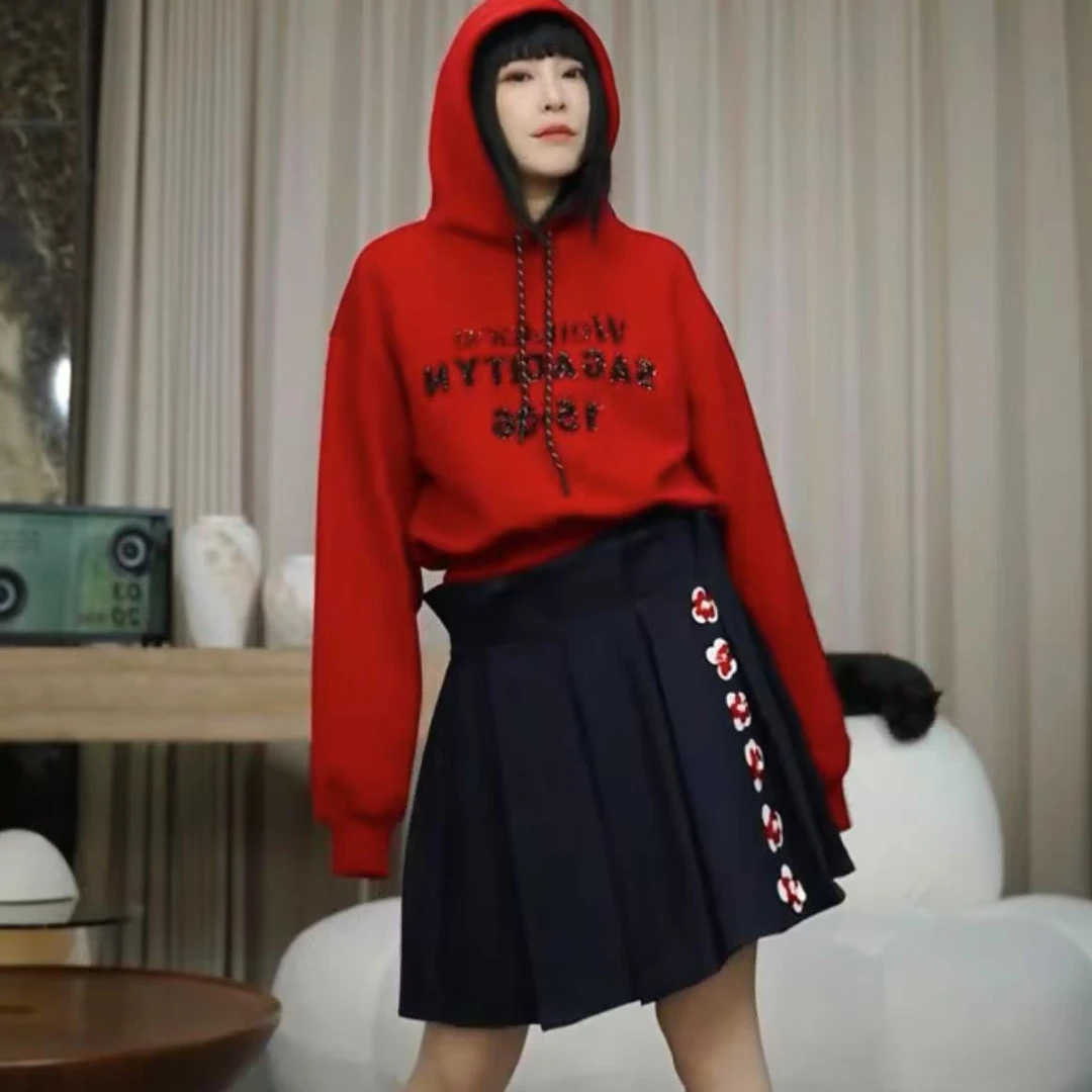 infobyfive罘蠡福利新款长袖女士小红连帽抽绳字母卫衣NF0502042