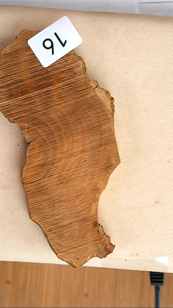 檀香木其他16号76克