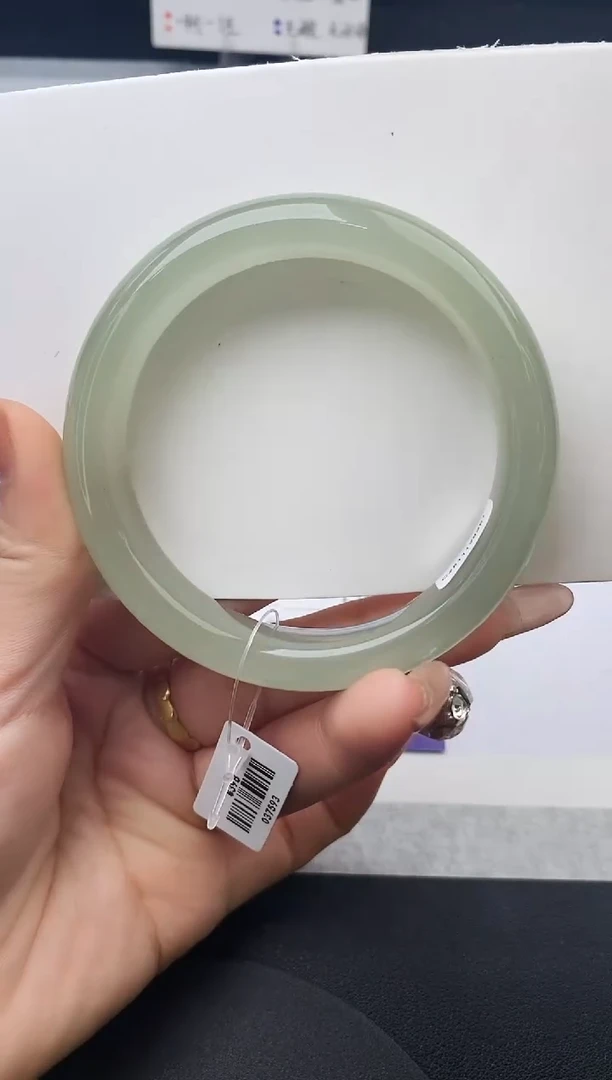 未镶嵌手镯石英质玉w52-DB58+