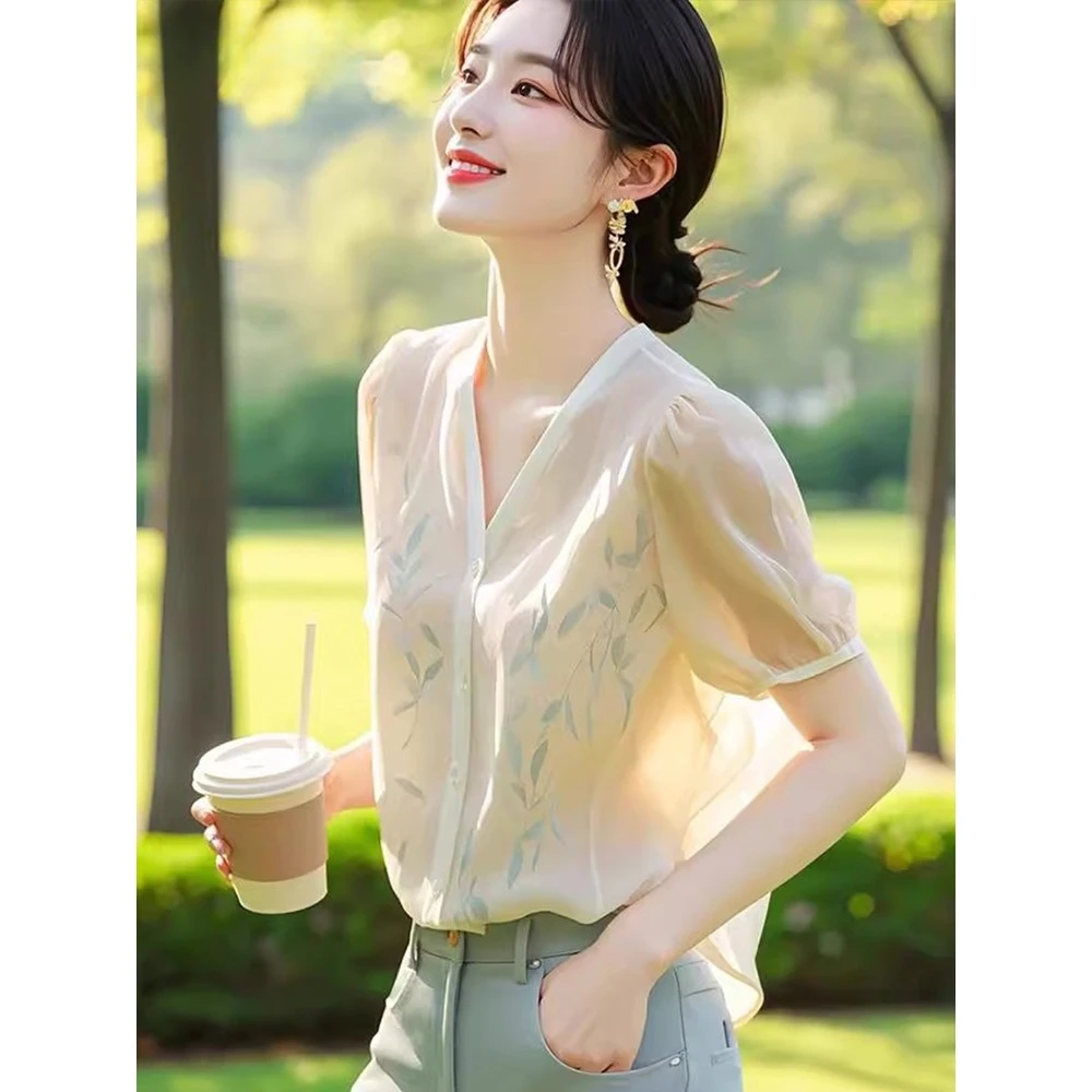 新中式水墨印花短袖V领雪纺衬衫女2025夏季新款洋气减龄宽松衬衣