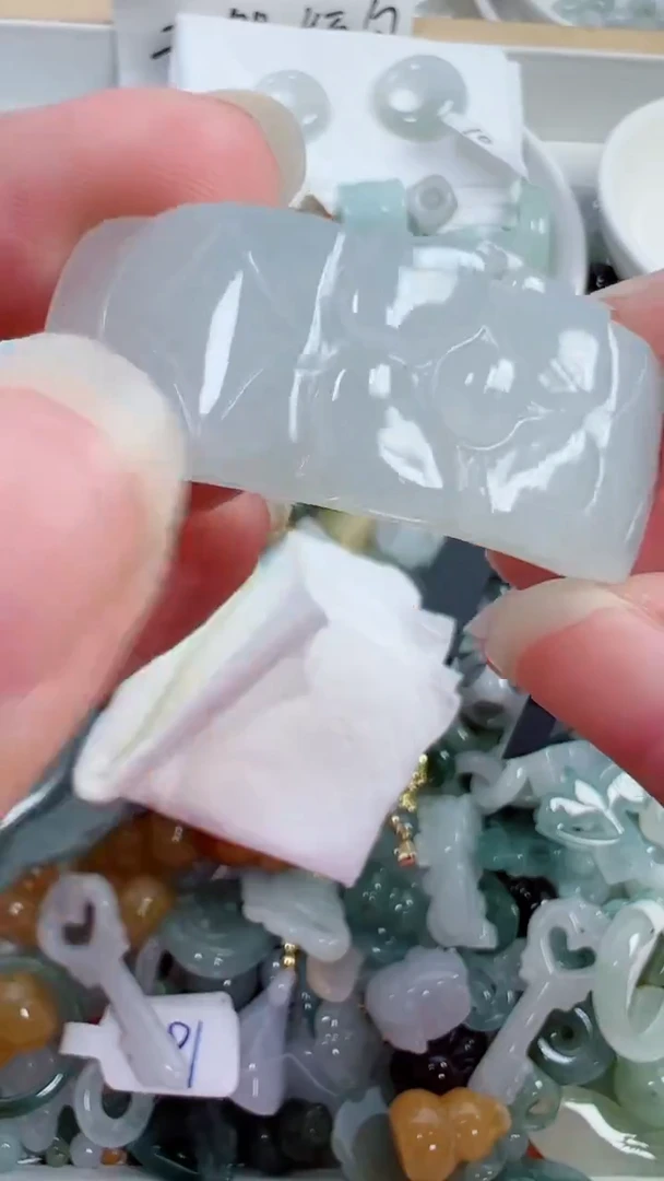 散珠翡翠327号链接，A货翡翠