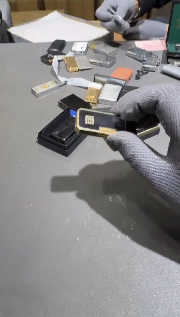 【闪购商品】杯小四孤品收藏中古品