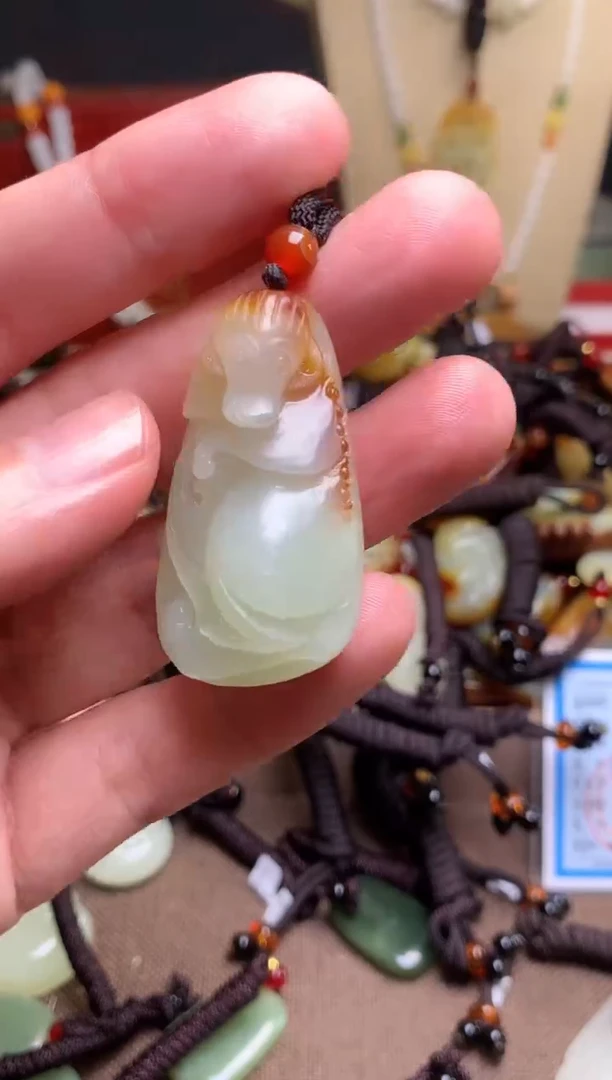 颈饰未镶嵌和田玉新疆料青海料清水和田玉吊坠