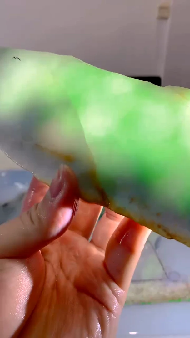 翡翠未镶嵌颈饰缅甸A货翡翠901