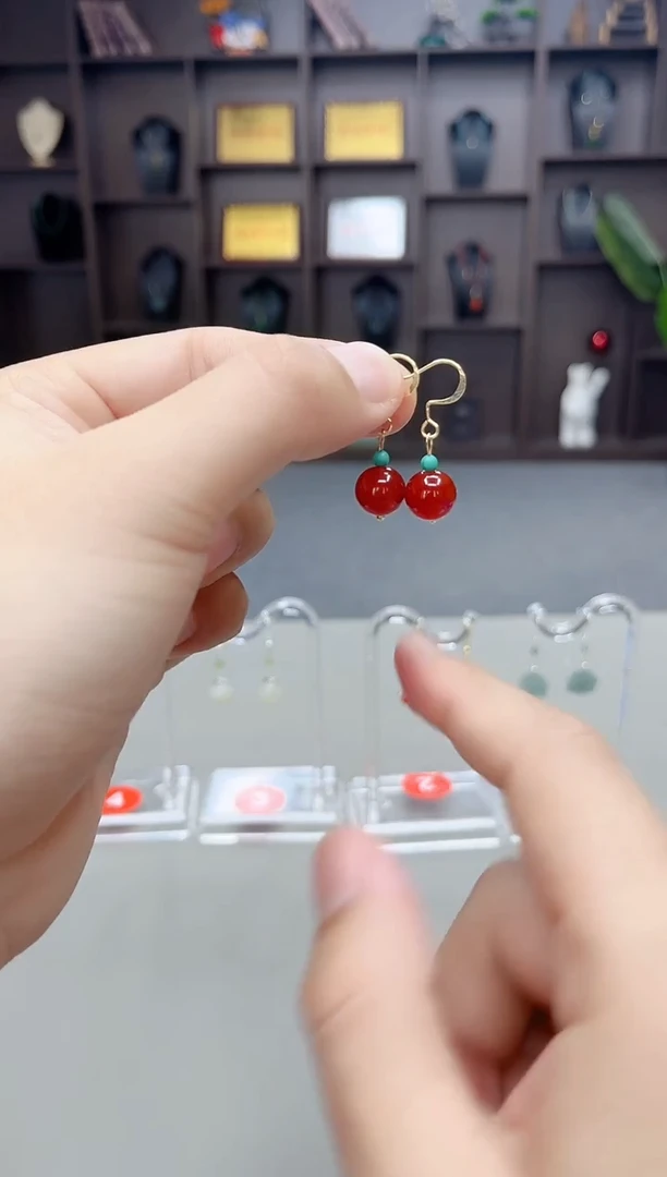 未镶嵌耳饰玛瑙/玉髓424000