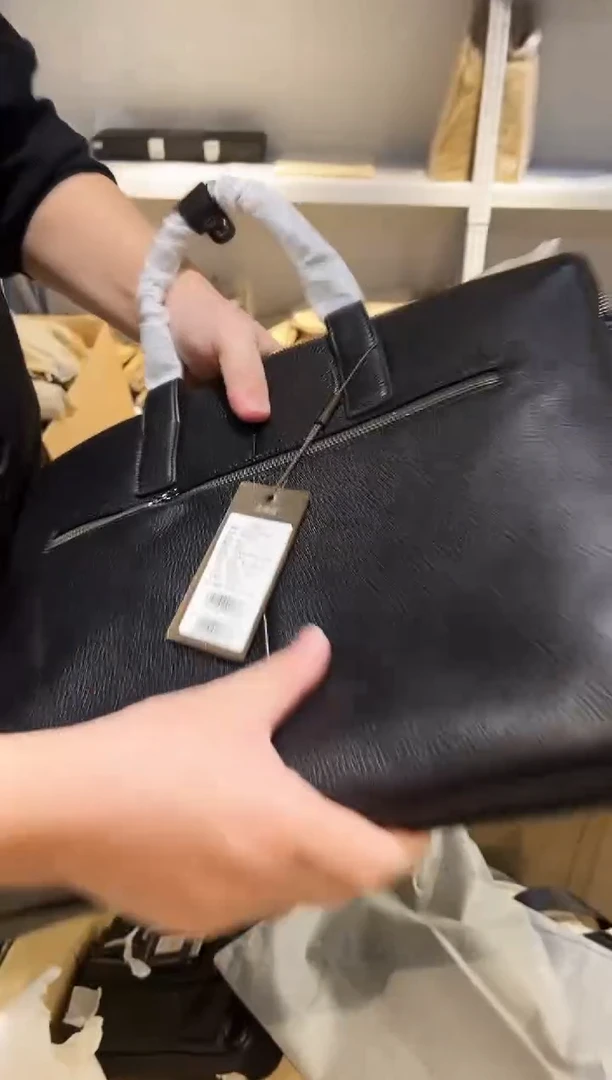 头层牛皮115品牌男包清货中（不要卡单，理性消费）
