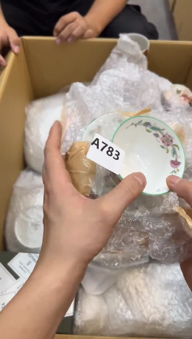 梨**人783中古商品，谨慎参拍