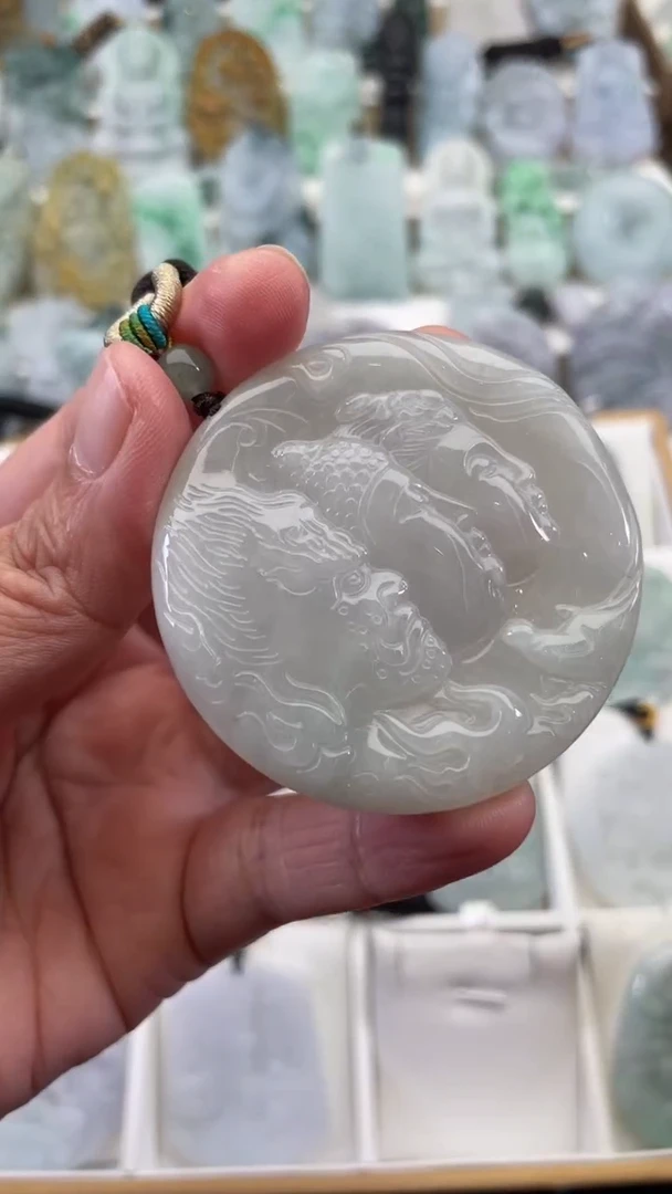 颈饰未镶嵌翡翠天然缅甸翡翠A货473