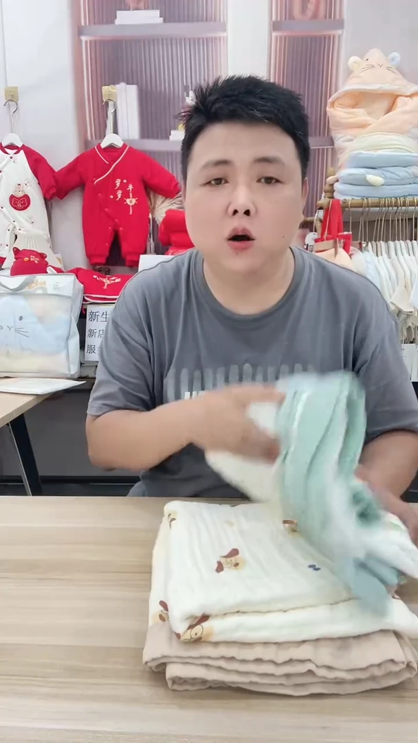 绵纯棉浴巾只有一条