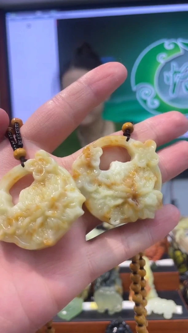 【闪购商品】岫玉吊坠未镶嵌·多样性发货*拍一发