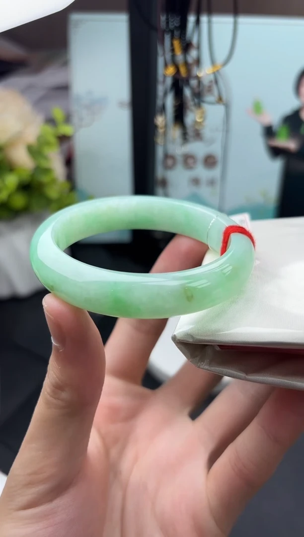 未镶嵌手镯翡翠55#翡翠手镯