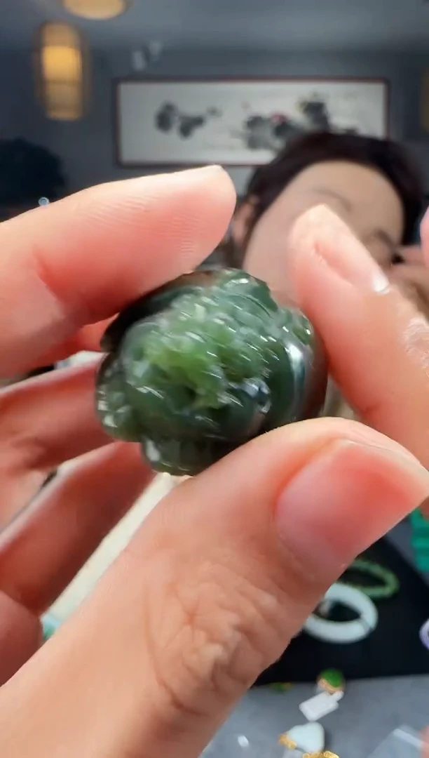 【闪购商品】和田玉吊坠(不含链)未镶嵌1