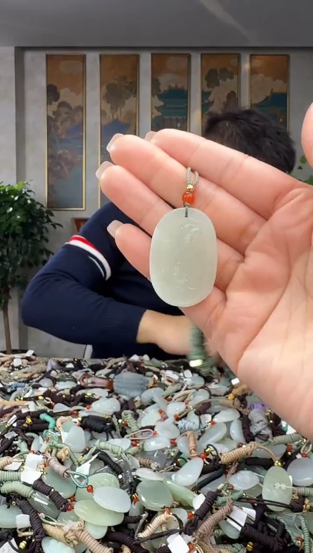 颈饰未镶嵌和田玉拍一发一多样性发货