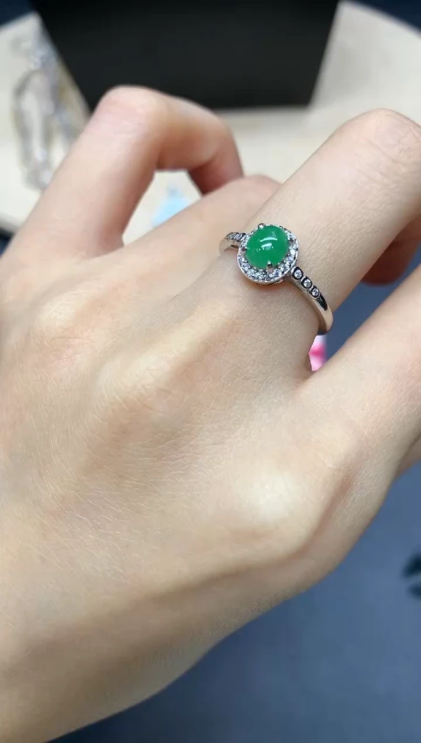 【闪购商品】翡翠戒指银S925镶嵌蛋面【无服务费】