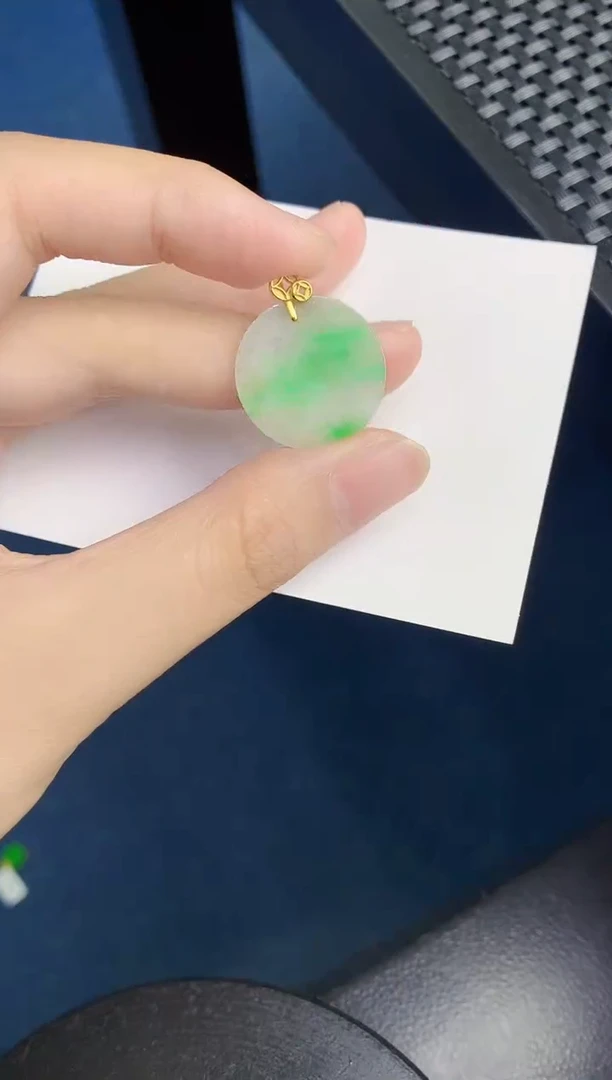翡翠未镶嵌颈饰天然翡翠緬甸A貨