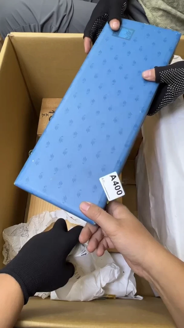 瓷片Y****.中古商品谨慎参拍400