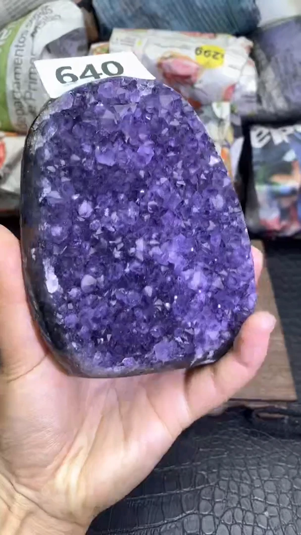 【闪购商品】紫晶1未镶嵌摆件 640号