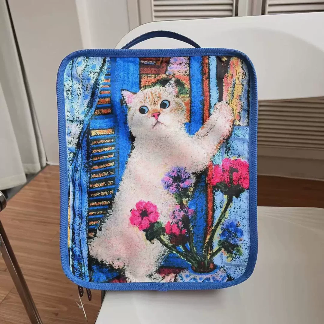 K751女布包猫咪联名系列竖款小衣袋慵懒猫咪