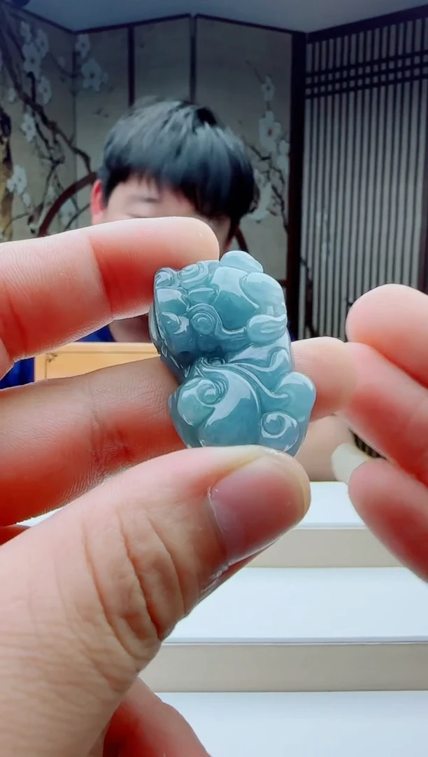 颈饰未镶嵌翡翠多样性发其一