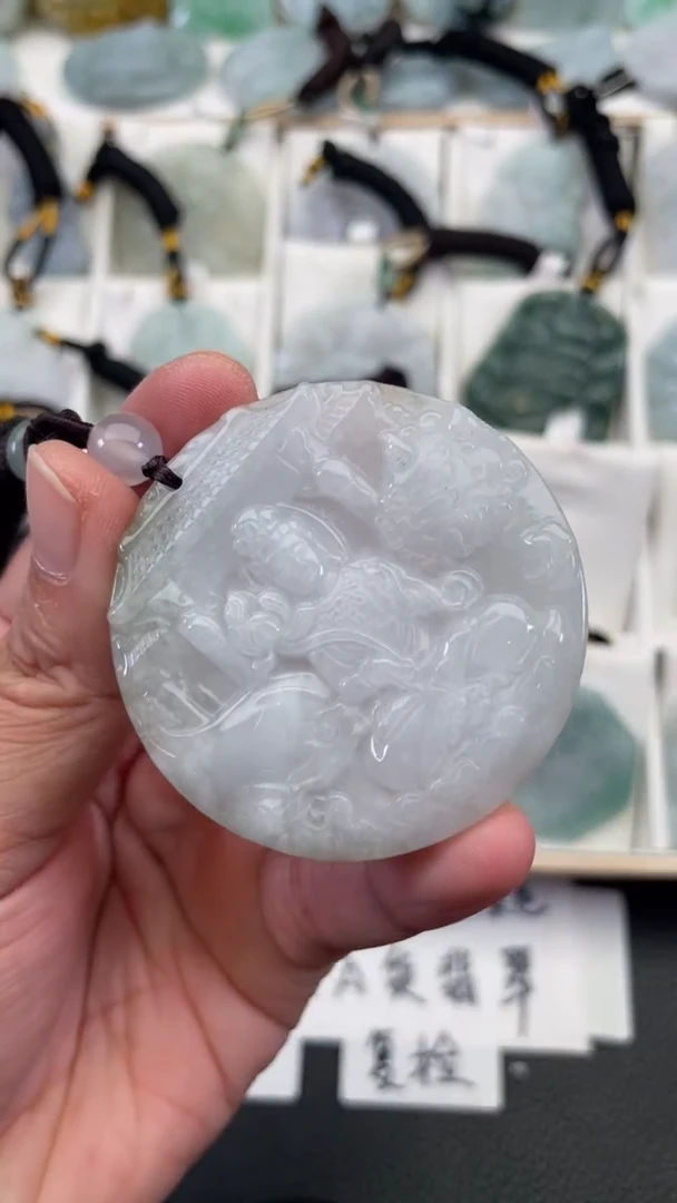 颈饰未镶嵌翡翠天然缅甸翡翠A货307