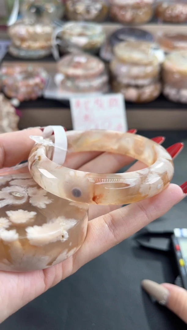 未镶嵌手镯石英质玉56（镯心赠品 不保证完美）