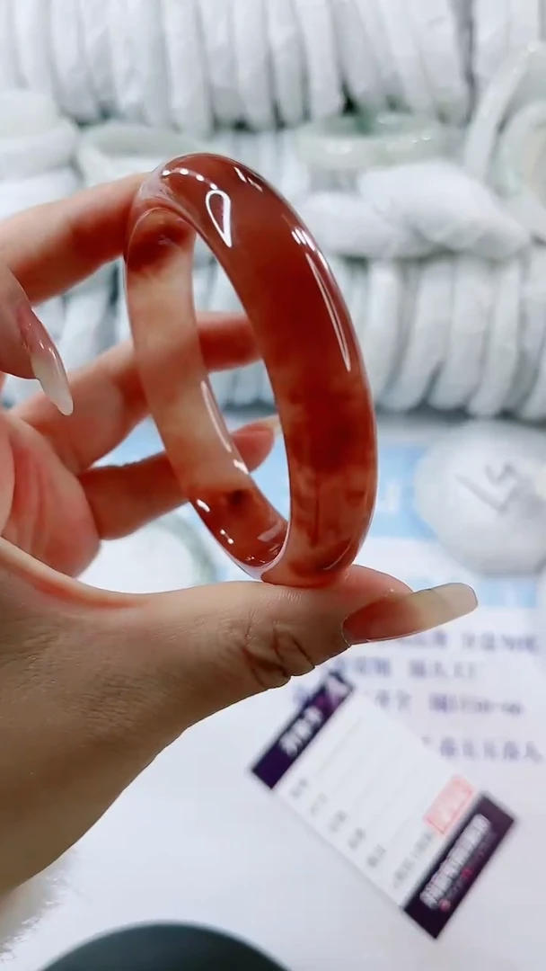 【闪购商品】石英质玉手镯未镶嵌1001467703-