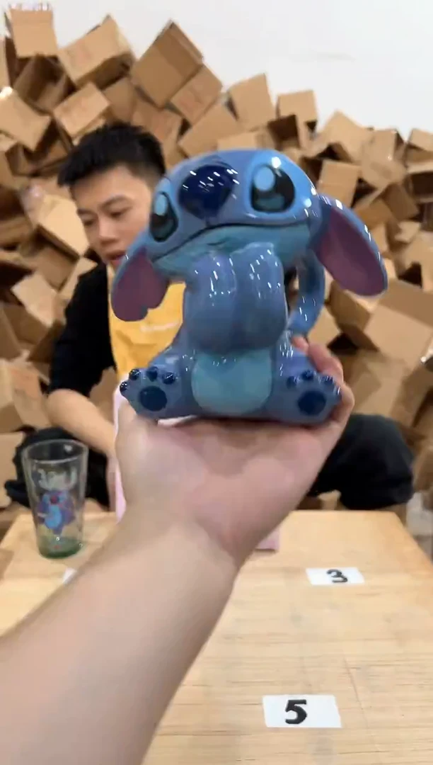 瓷片原盒史迪仔趴耳水杯