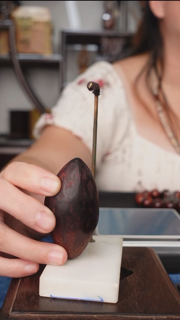 木本降真香红降花梨公手把件