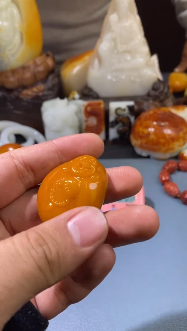 未镶嵌和田玉把件故**…和田玉