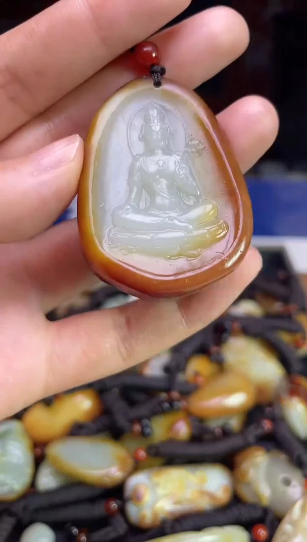 颈饰未镶嵌和田玉123