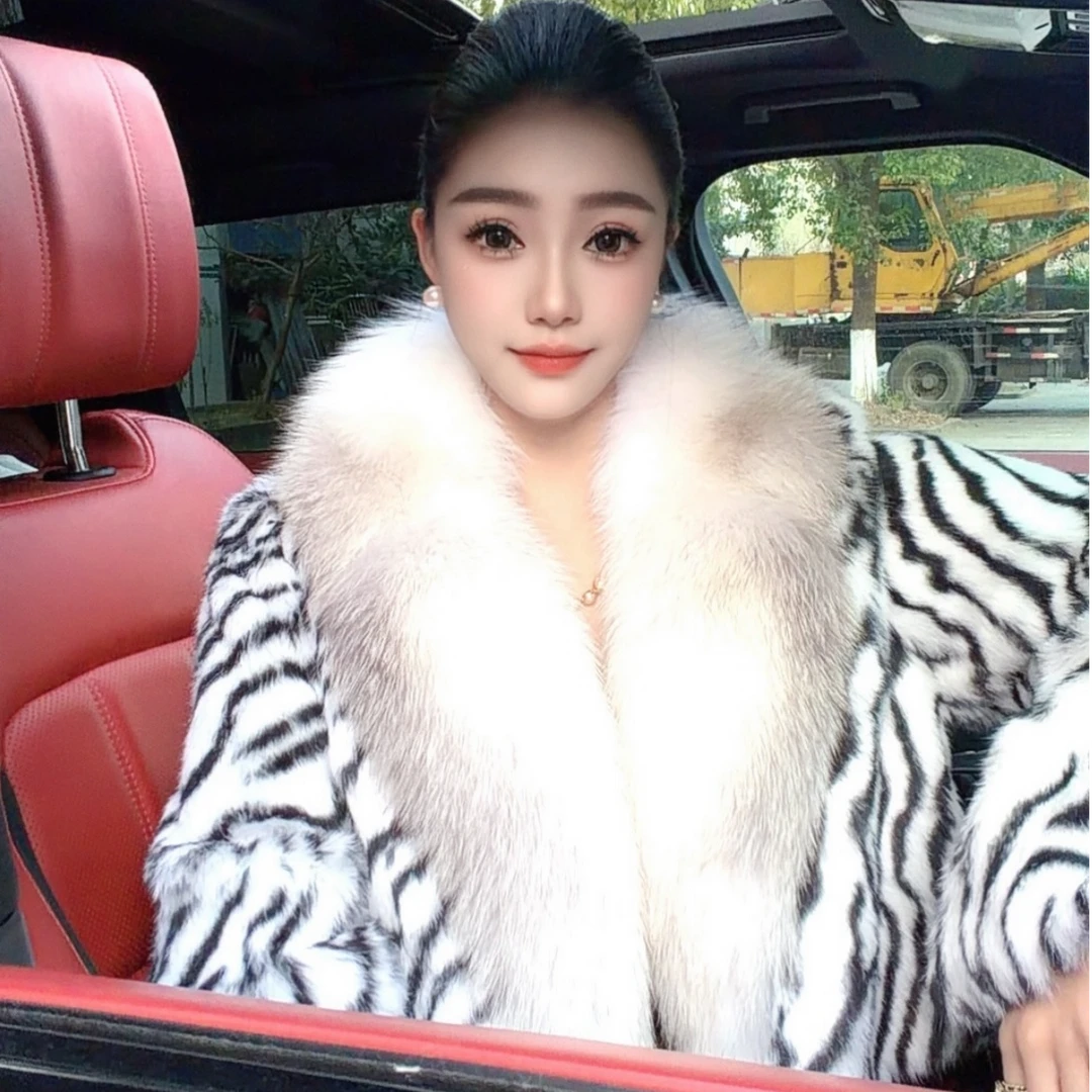 薇薇安原创【时尚密码】 青紫蓝兔狐狸毛秋冬皮草 v04725os 瑶瑶