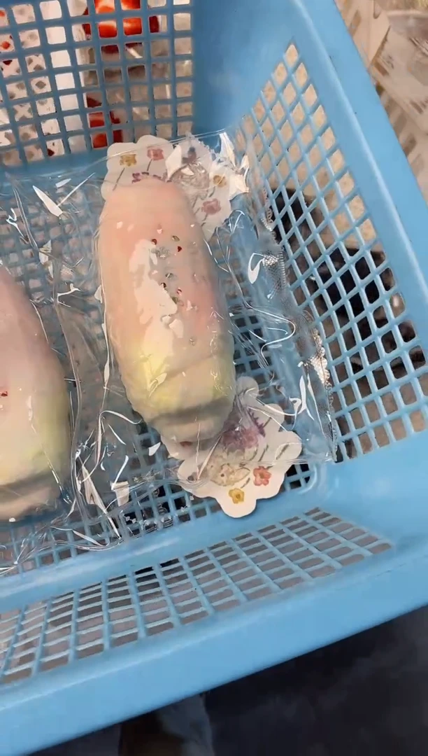 硅胶炫彩牛乳卷硅胶捏捏