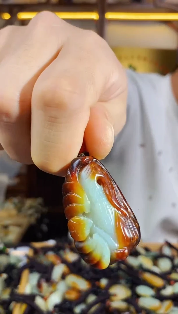 【闪购商品】和田玉颈饰未镶嵌1