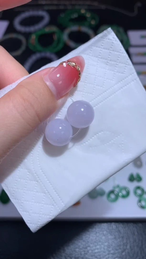 定制翡翠未镶嵌卡13一对
