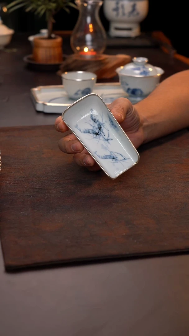 手绘大虾茶则包银口