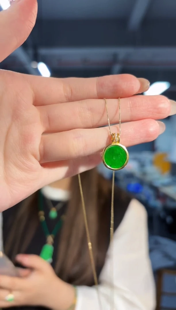 【闪购商品】翡翠吊坠(不含链)未镶嵌缅料A货/支持复检/一件