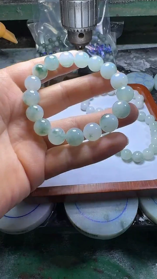 未镶嵌手链翡翠医**承发一条
