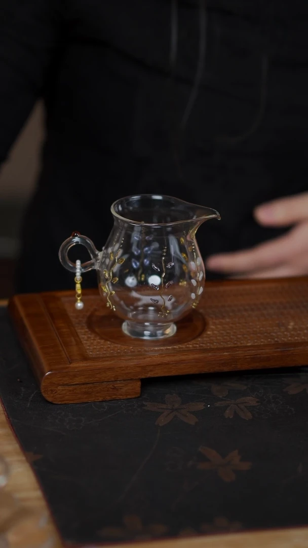 【闪购商品】手工玻璃 紫藤公杯