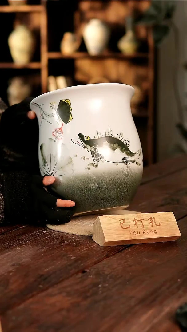 摆件31-126高27口24误差2已打孔