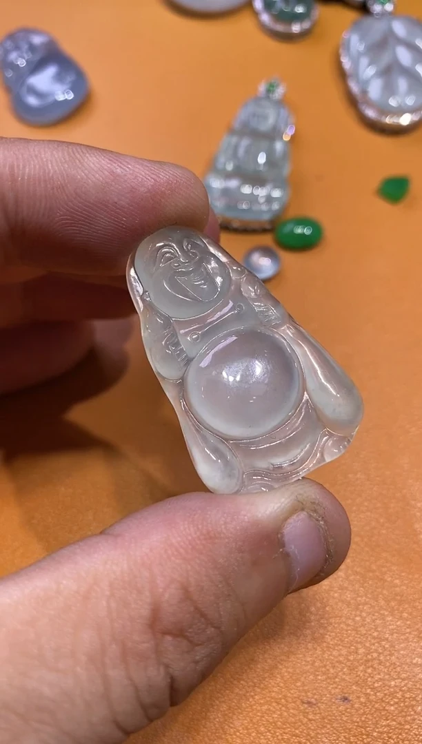 吊坠(不含链)未镶嵌翡翠佛公980  39.0  24.3  5.2