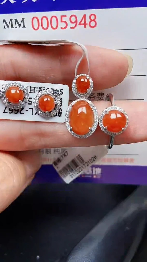 颈饰银S925镶嵌翡翠5948